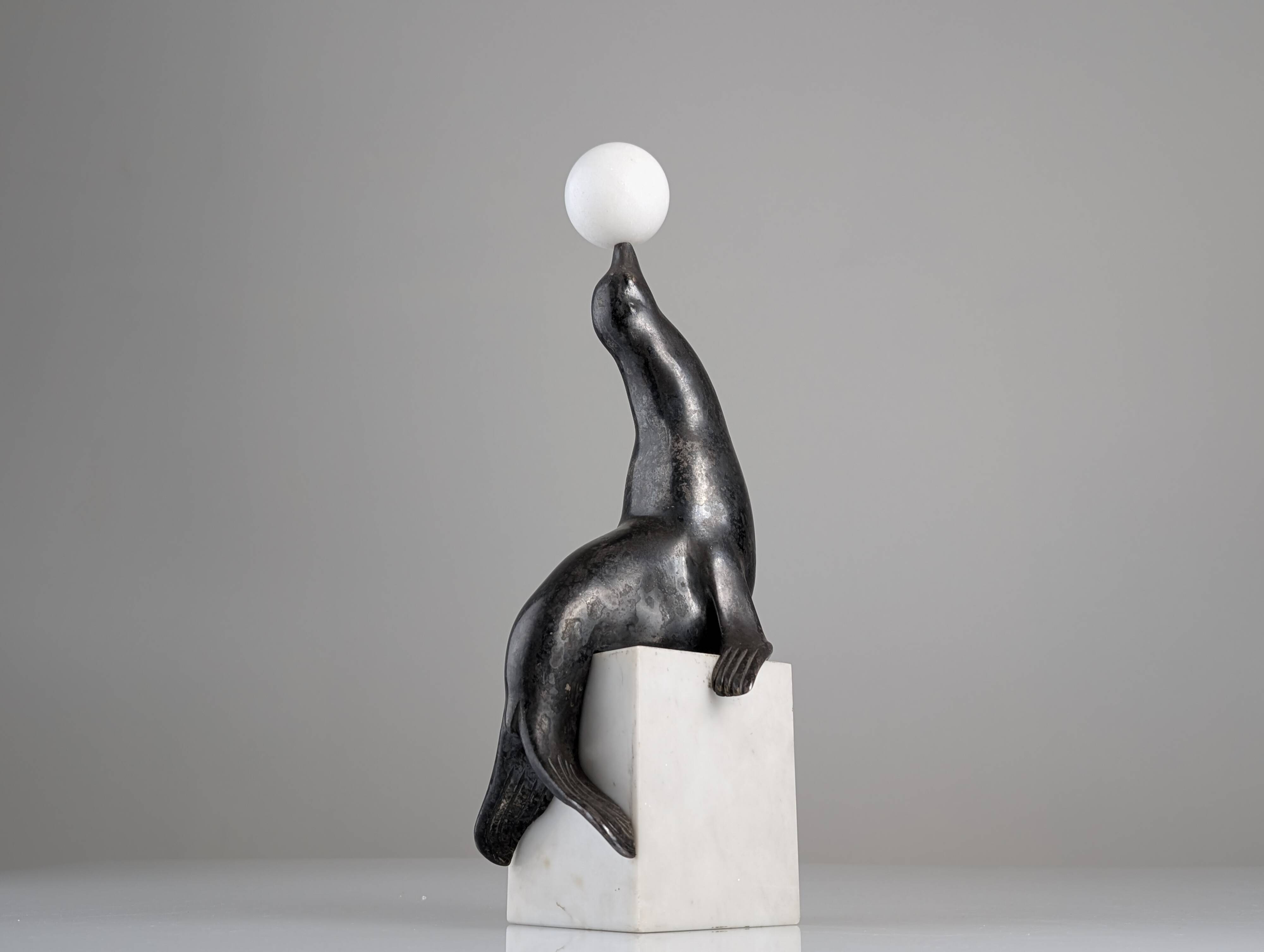 Art Deco sea lion sculpture attributed Marcel-André Bouraine, 1920s