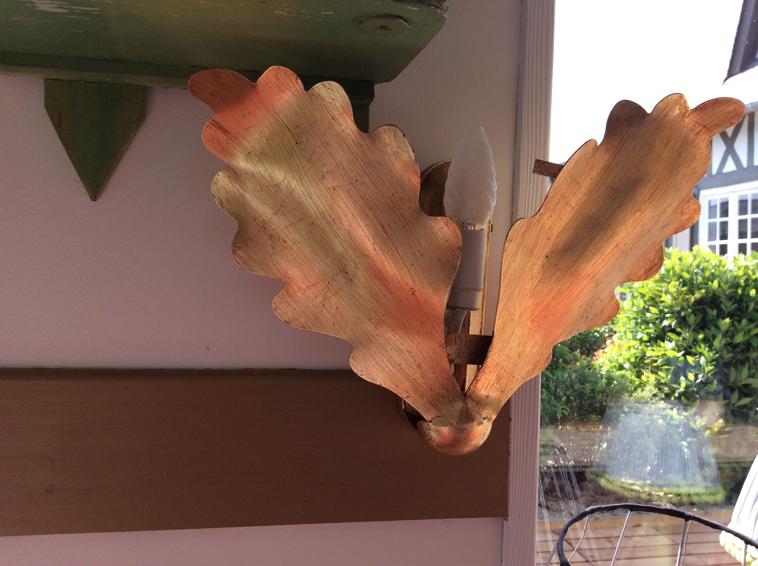 Wall lamp in gilded metal