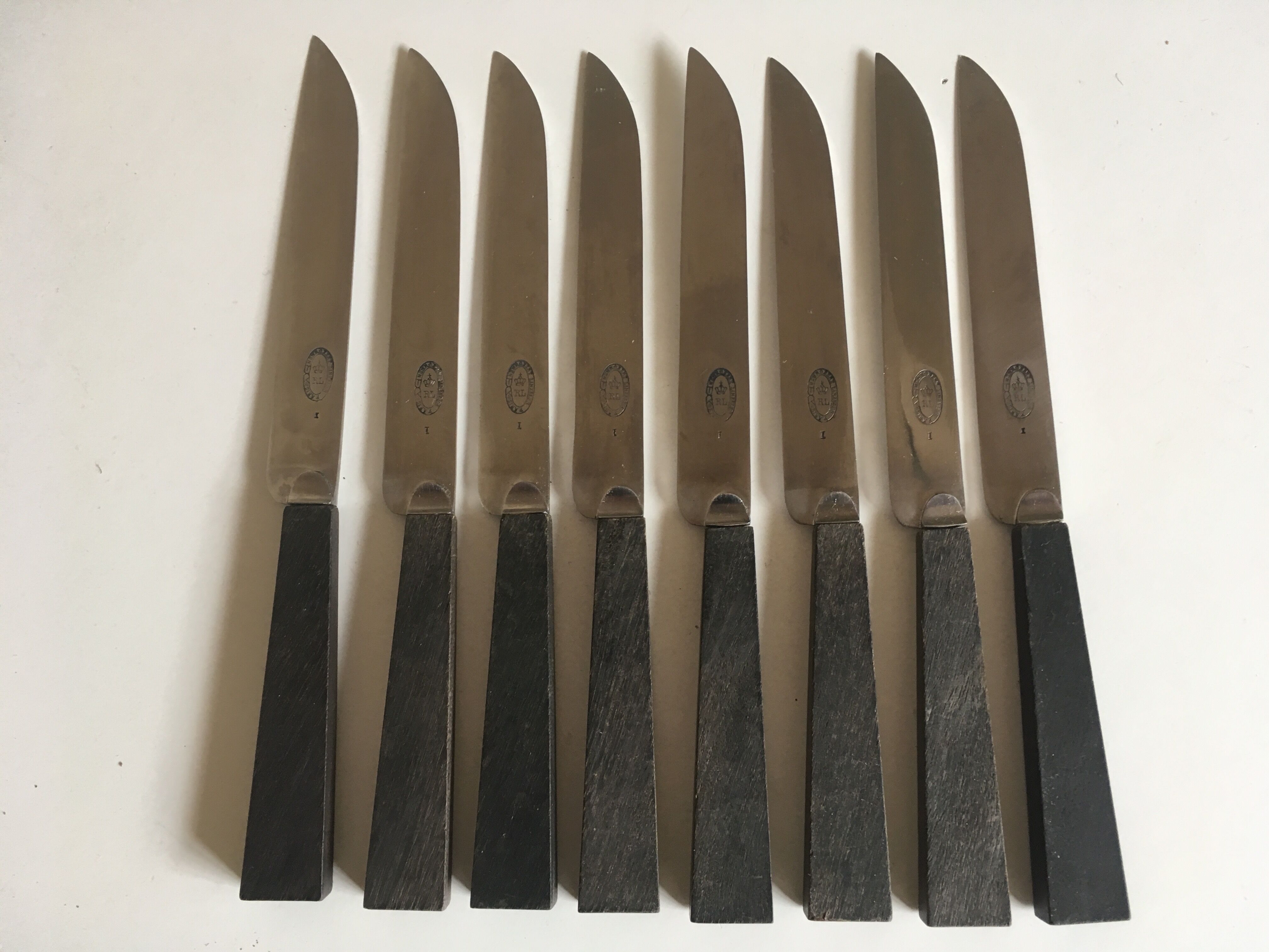 Set of 8 Art Deco knives in rosewood Robert Linzeler Paris