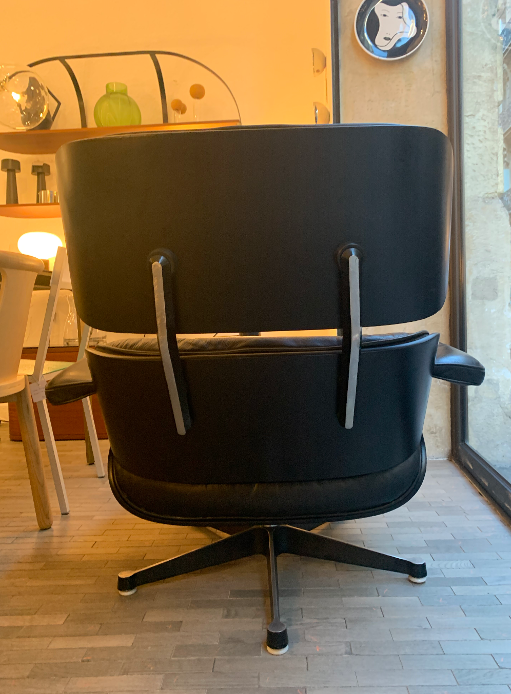 Lounge chair by Charles and Ray Eames for Mobilier International circa 70