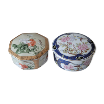 2 boîtes japonaises en porcelaine décor à la pivoine