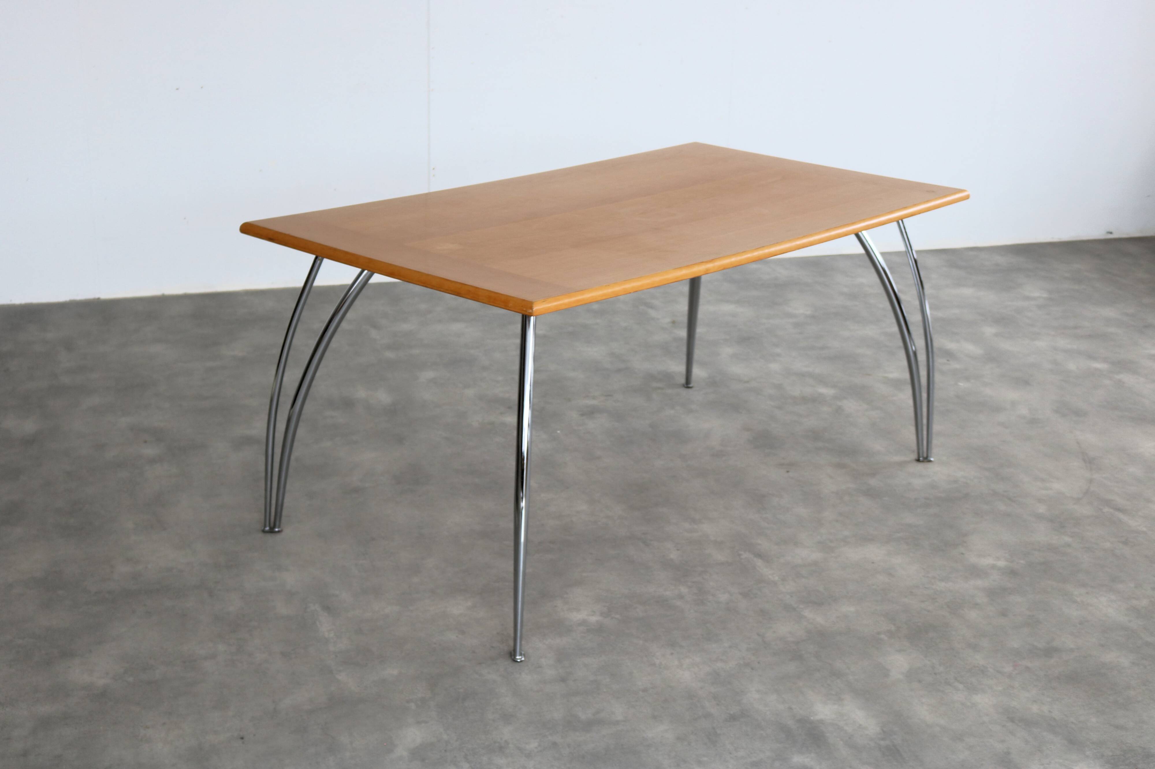 Vintage table | dining table | Effezeta | 80s