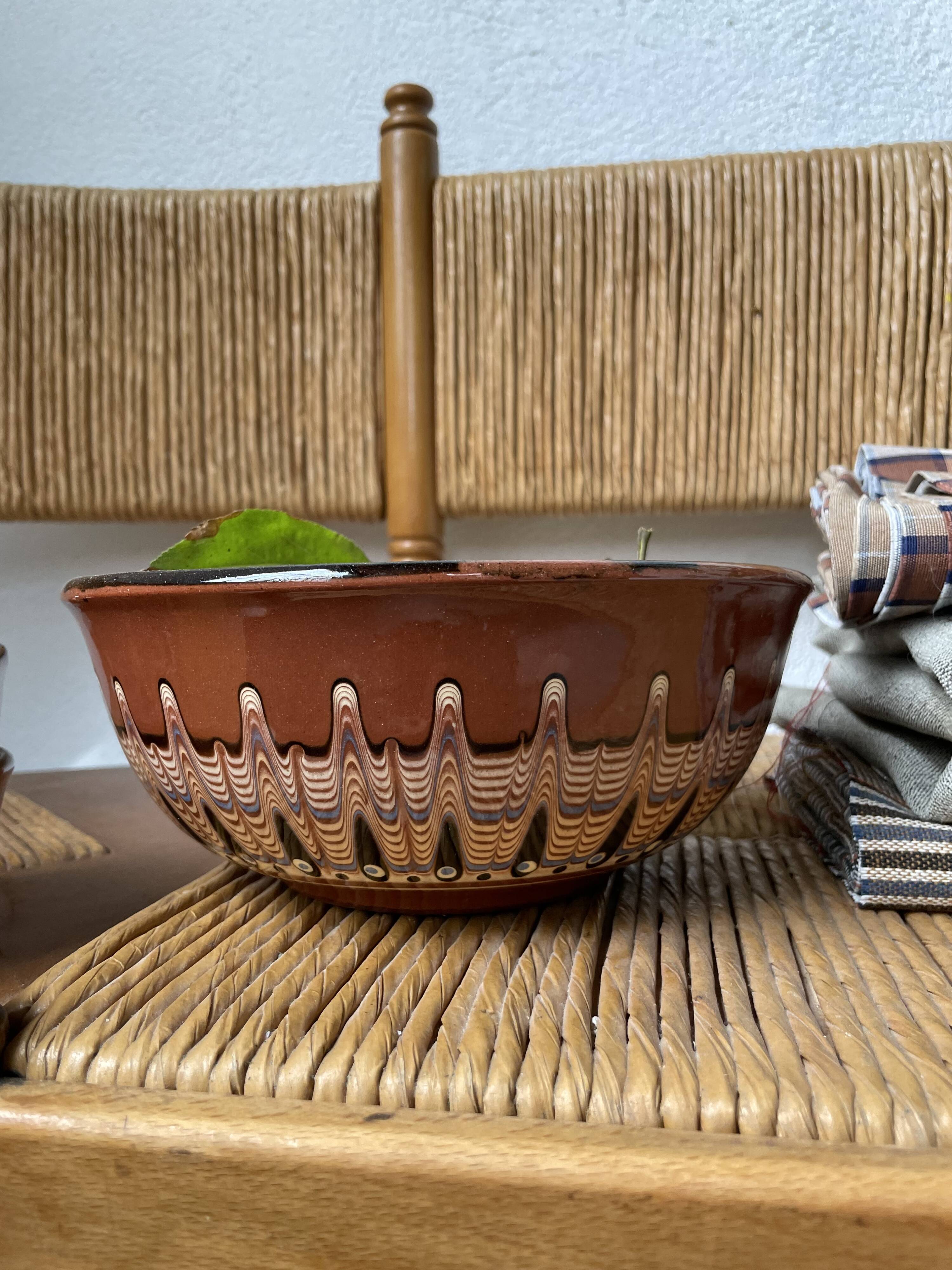 Bols et plat Troyan Bulgarie