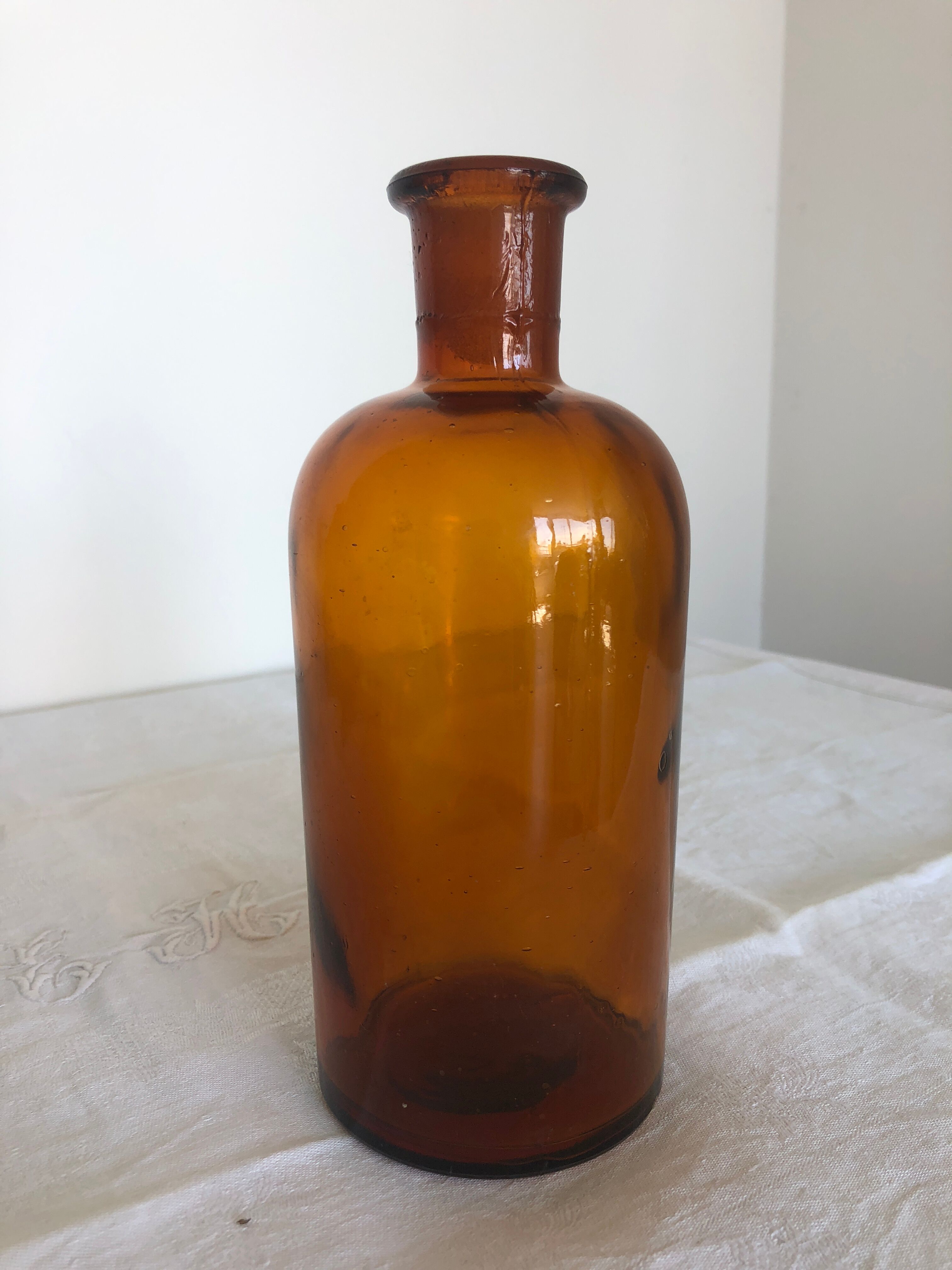 Amber glass bottle