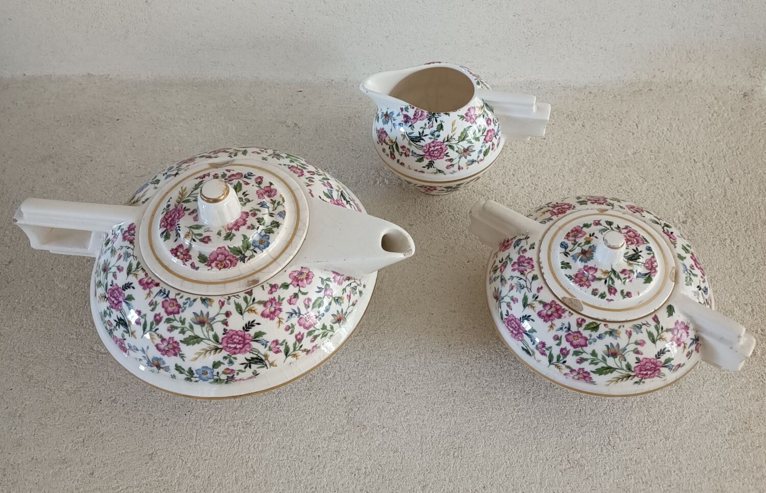 Floral tea set