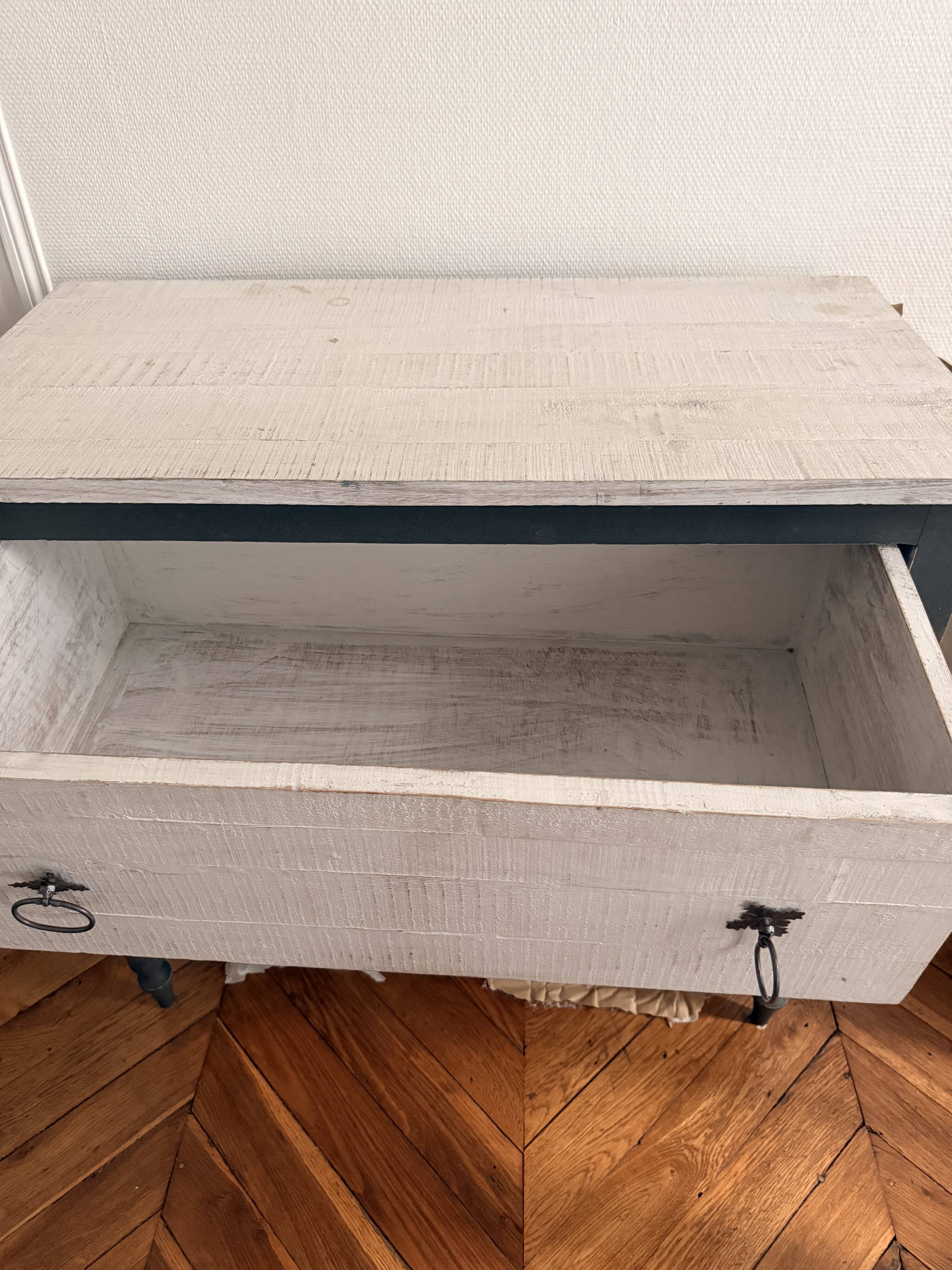 Commode de campagne
