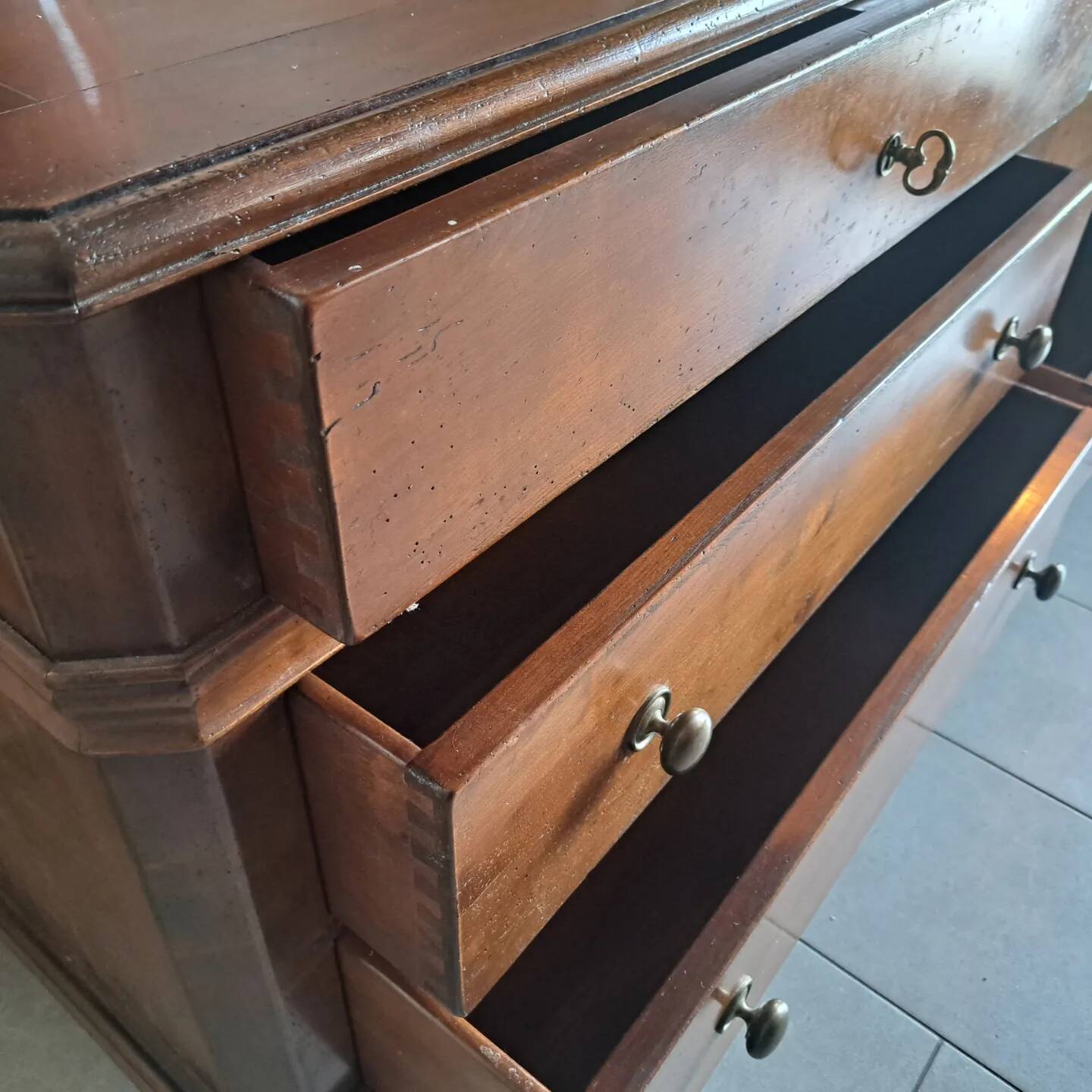 Professional furniture