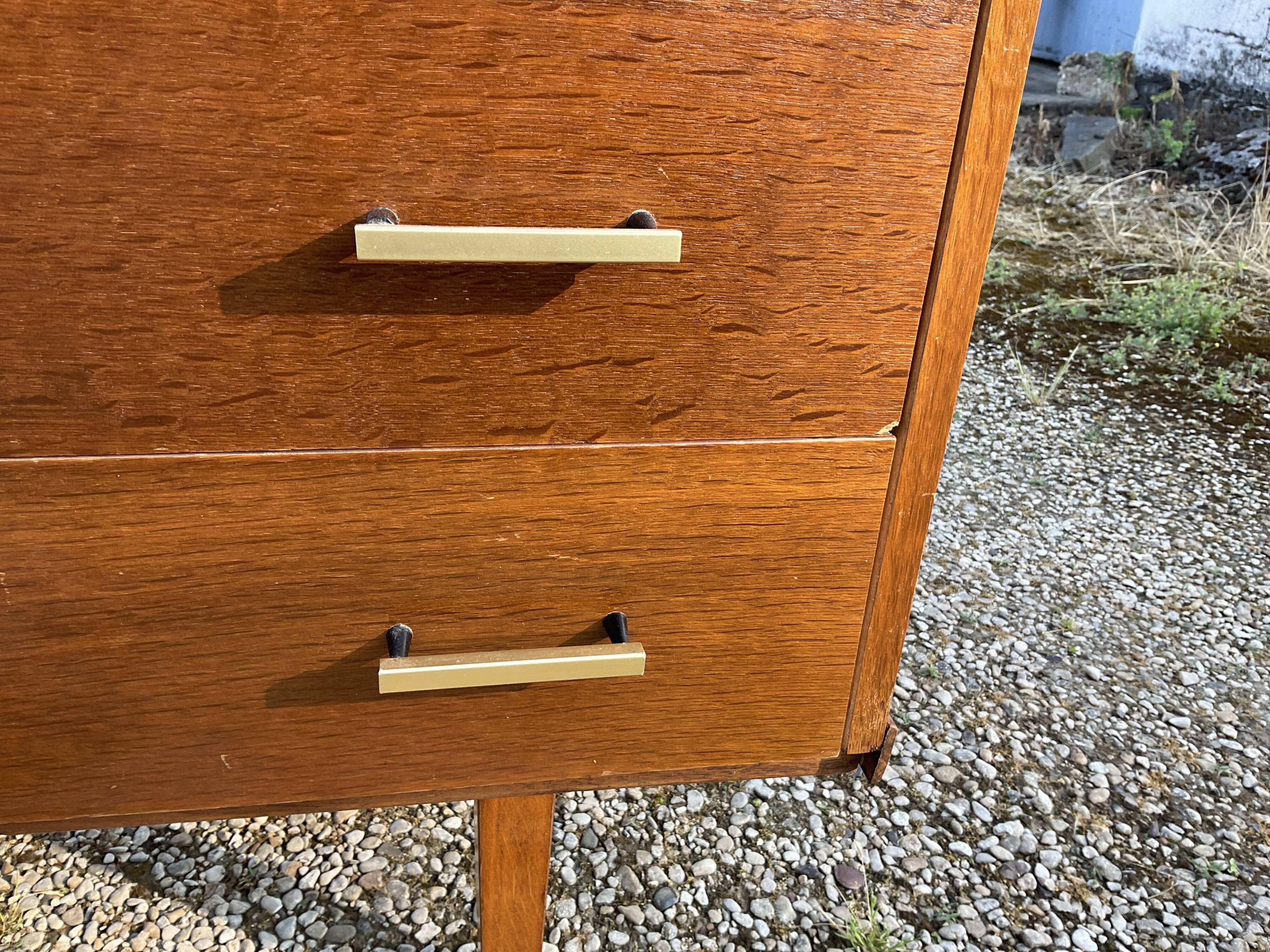 Commode vintage