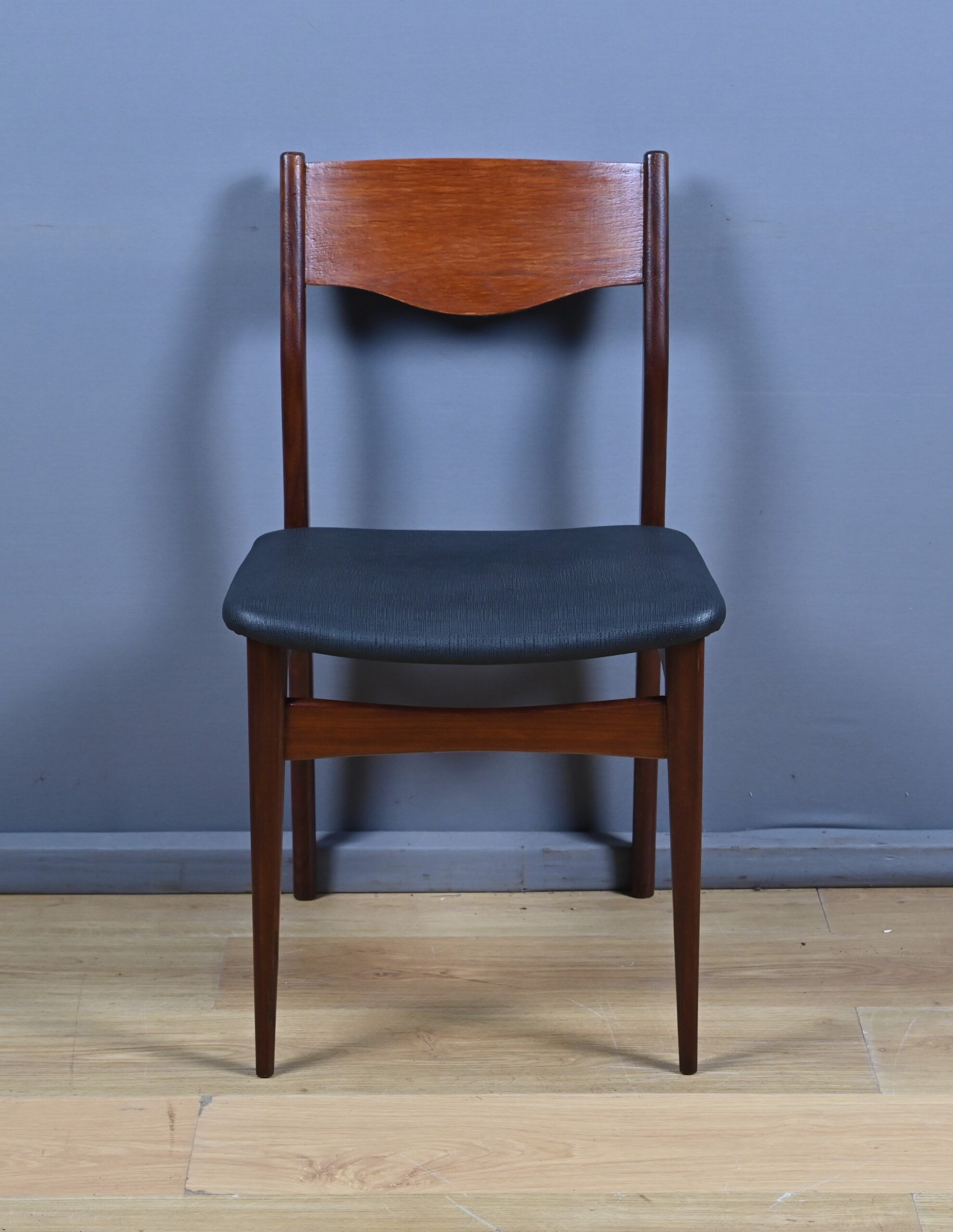 Scandinavian office chair in teak – 1960
