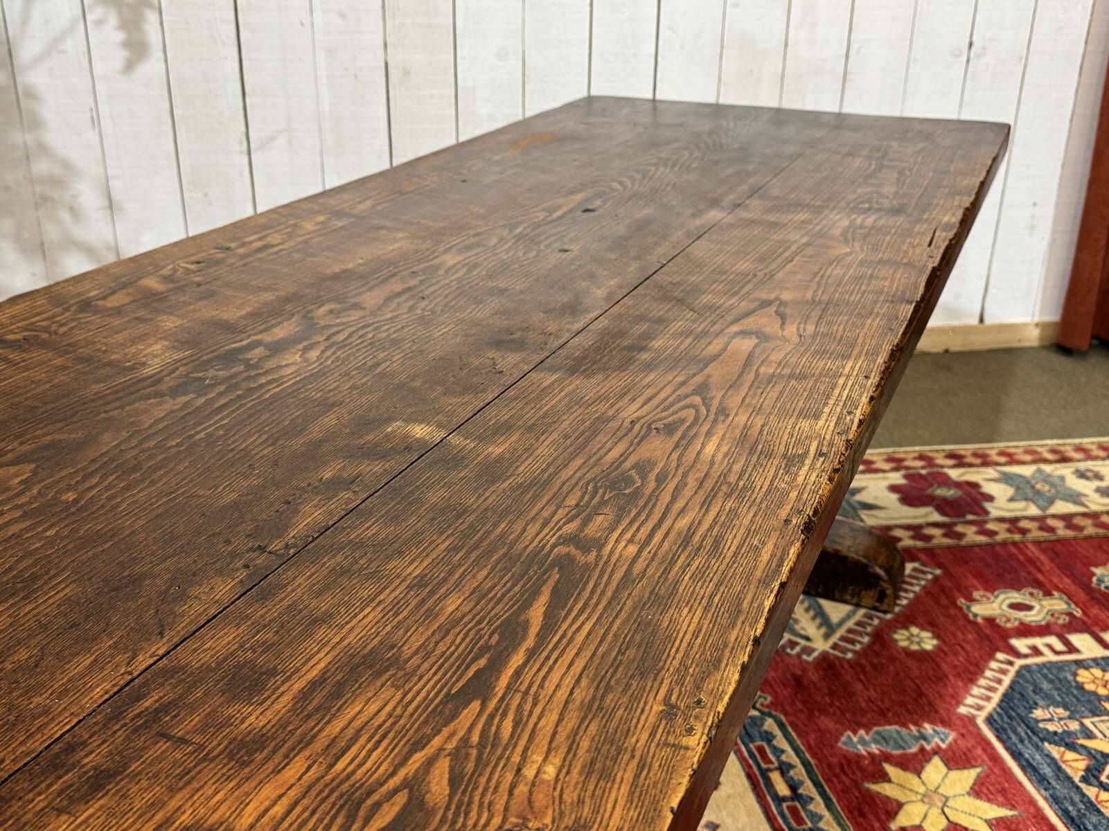 Table monastère anglaise en chêne XIXème