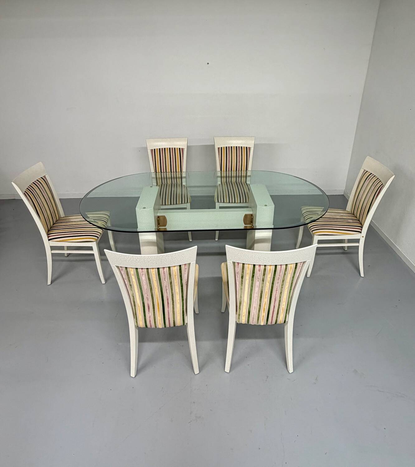 Table and 6 thonet designer chairs with crackled lacquer finish, 1980s vintage
