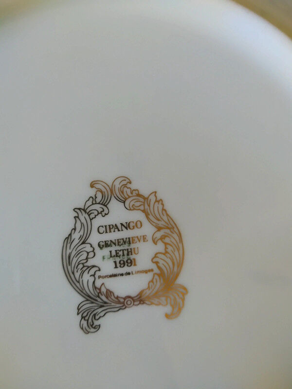 Serving plate Geneviève Lethu