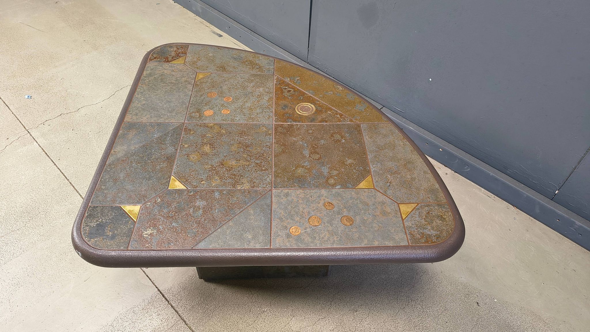 Vintage triangular Kingma style coffee table, 1970s