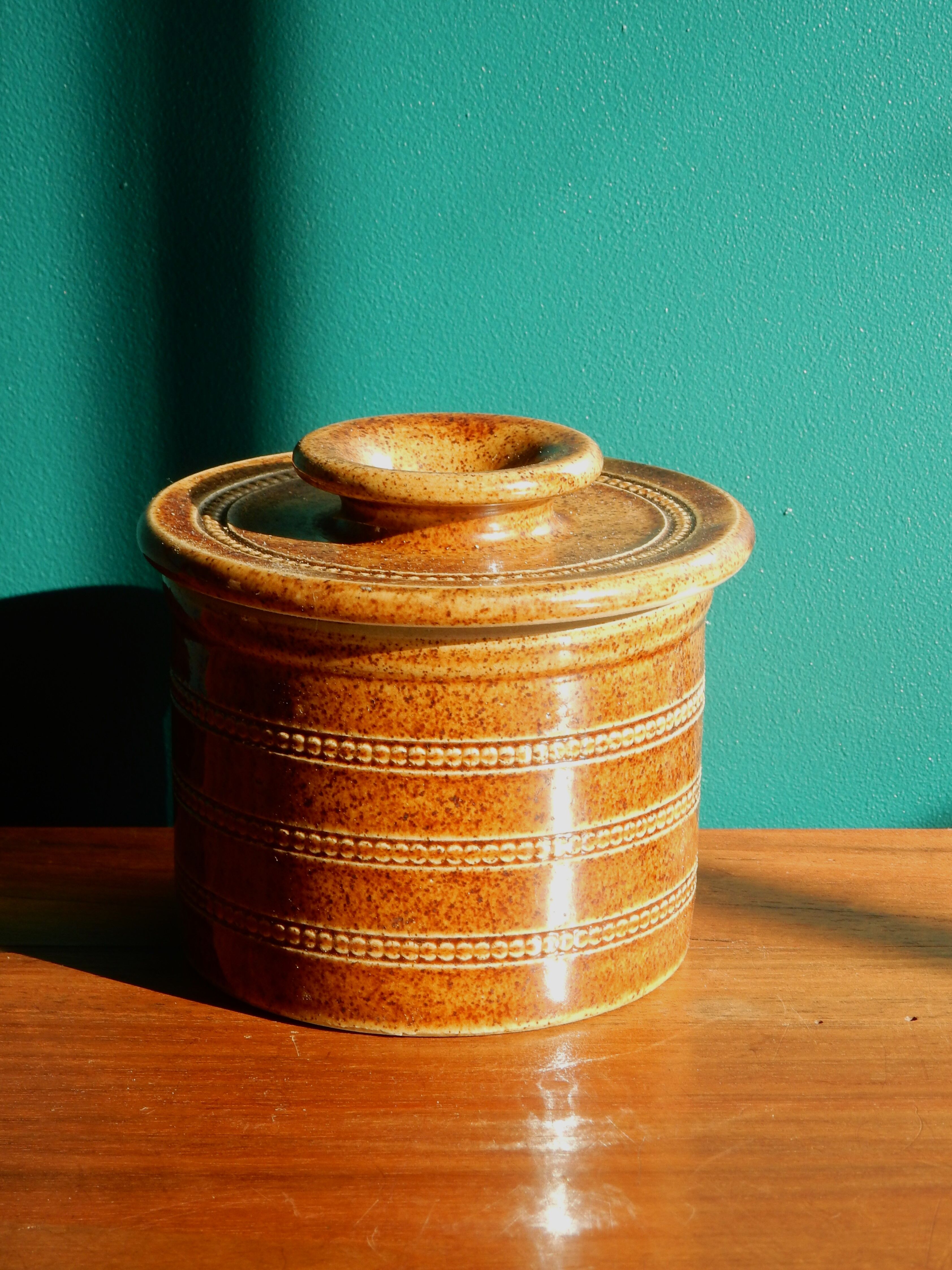 Vintage butter dish in Berry stoneware
