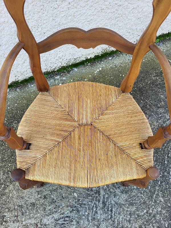 Provencal straw armchair in walnut