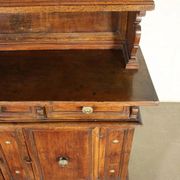 Buffet baroque émilien en noyer et peuplier, Italie, XVIIIe siècle