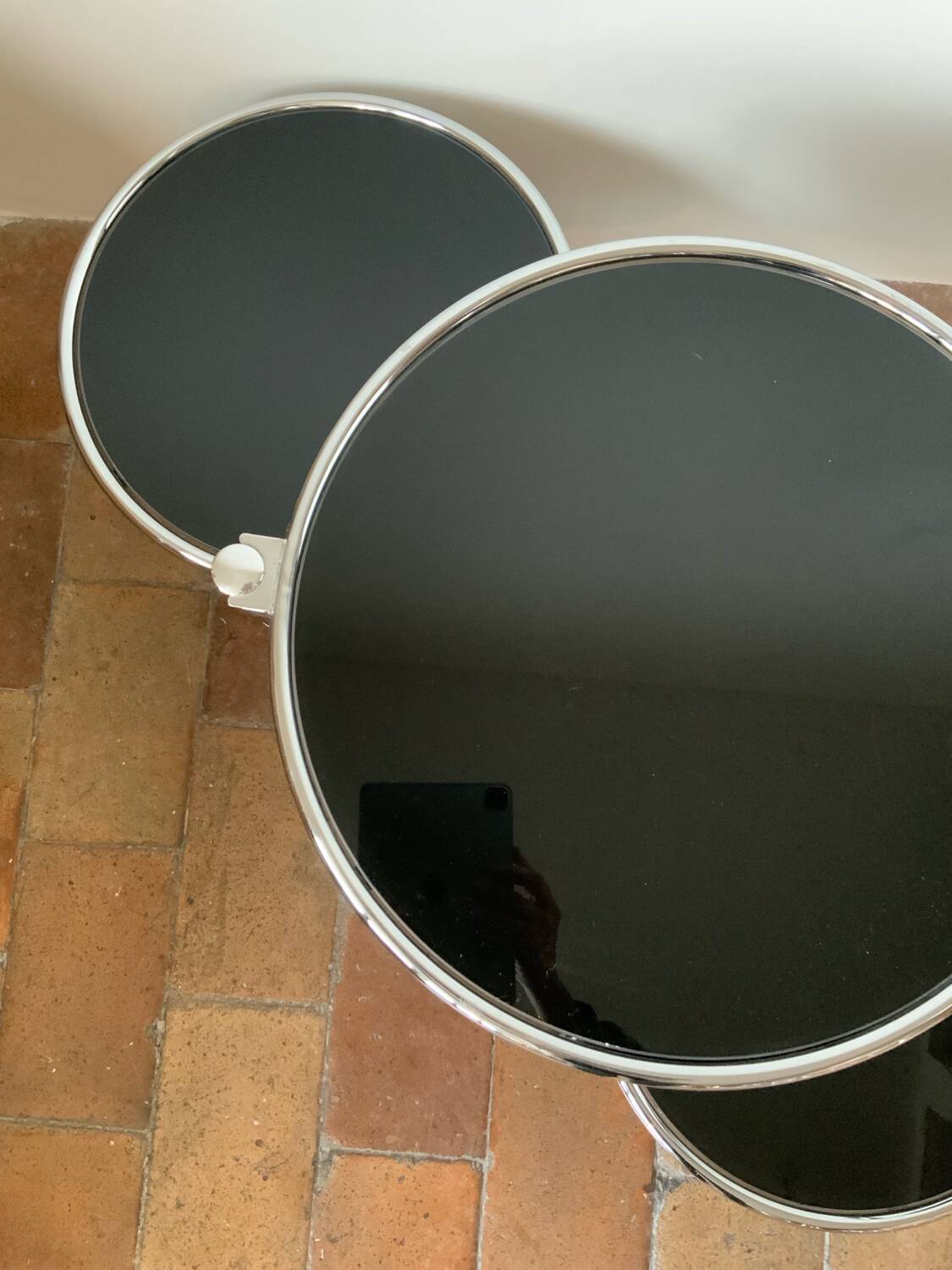 70' round coffee table