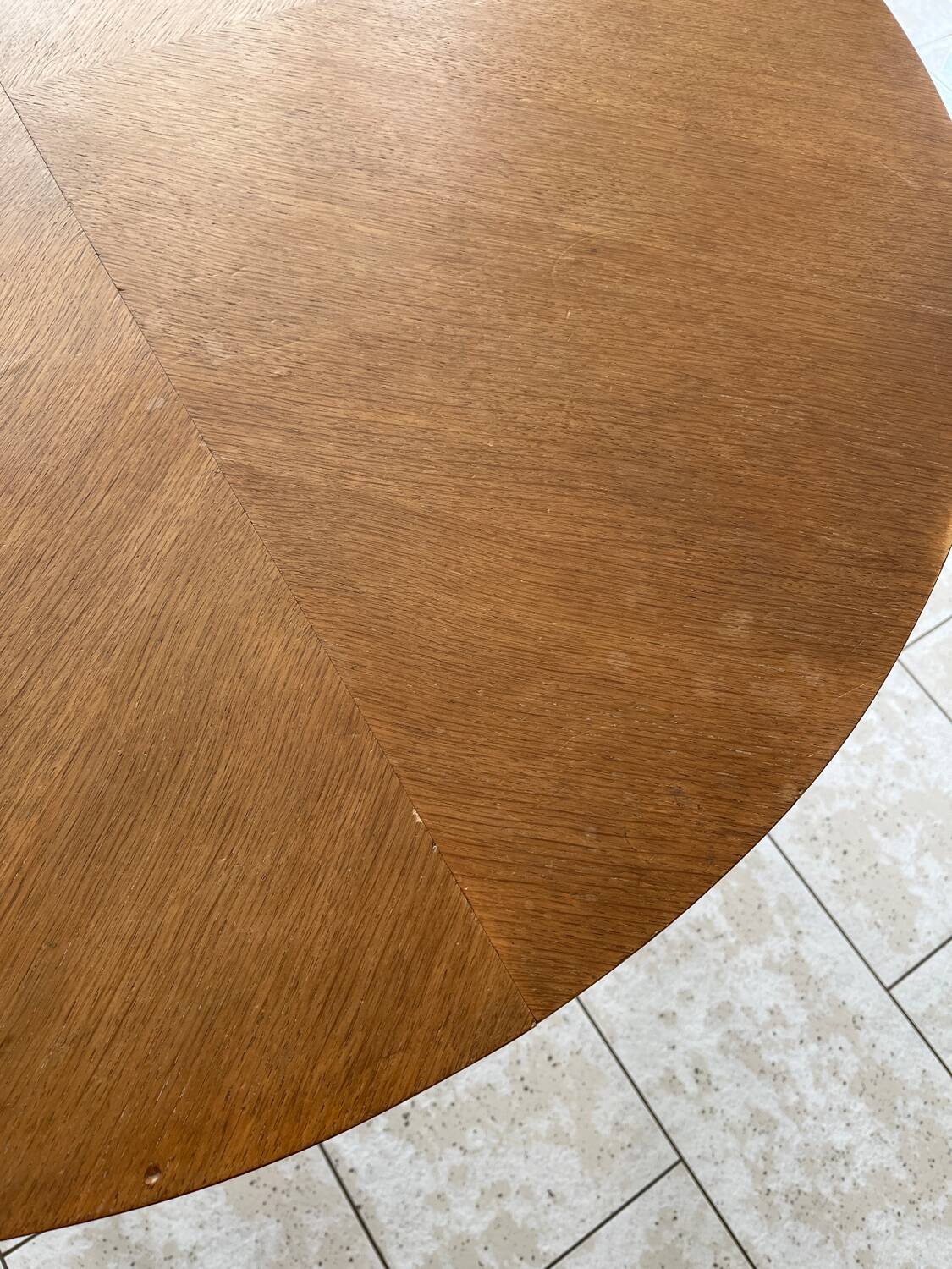 Vintage 70s Round Table