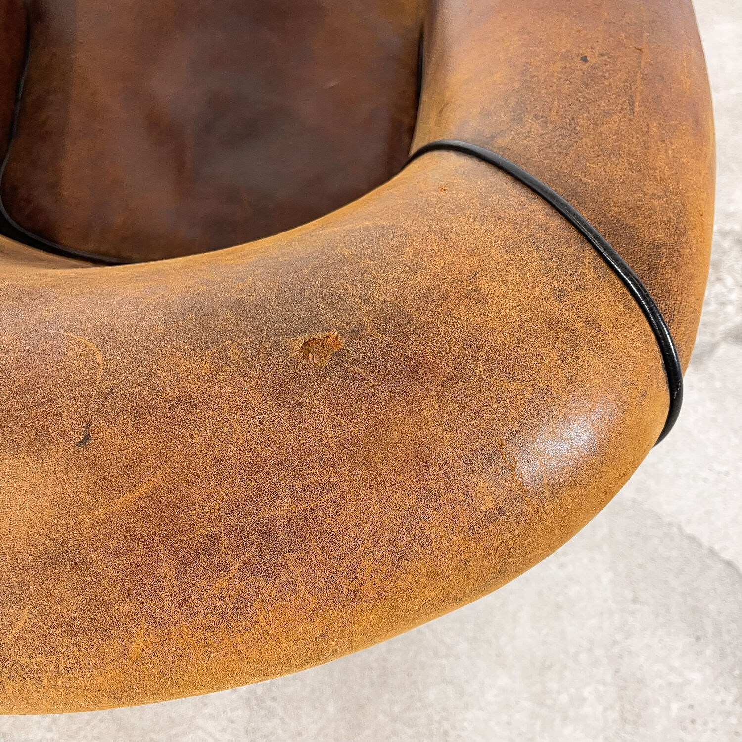 Vintage sheep leather tub club chair apeldoorn