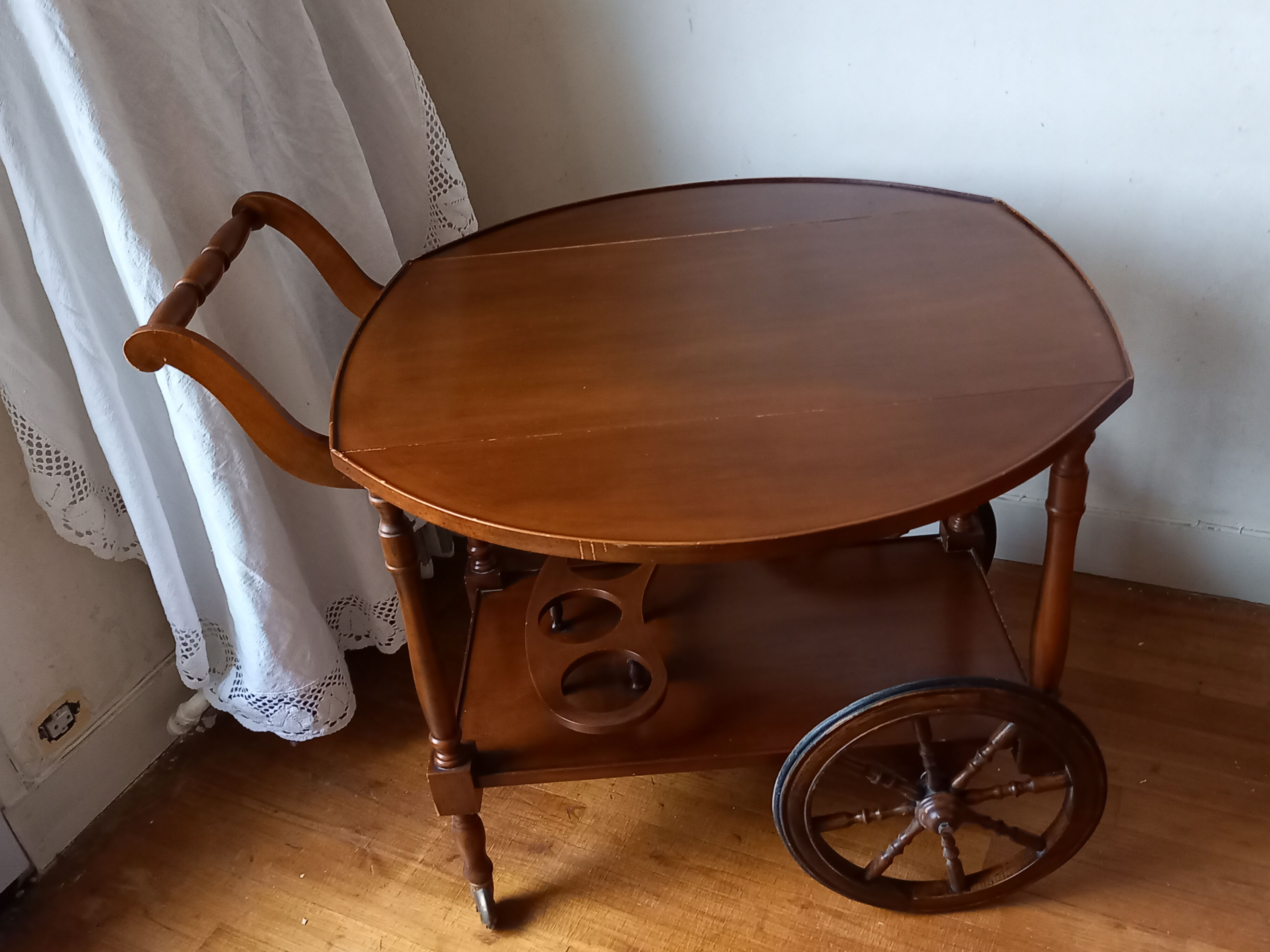 Table roulante desserte