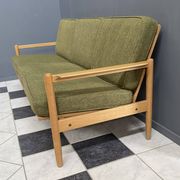 canapé 3 places en tissu vert et bois années 1960
