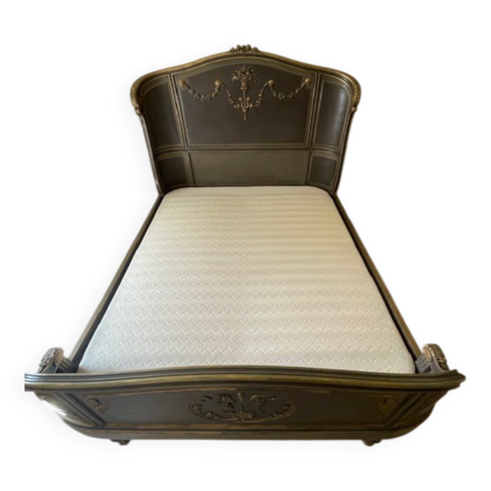 bed in solid walnut patinated Louis XVI style 160X200 cm