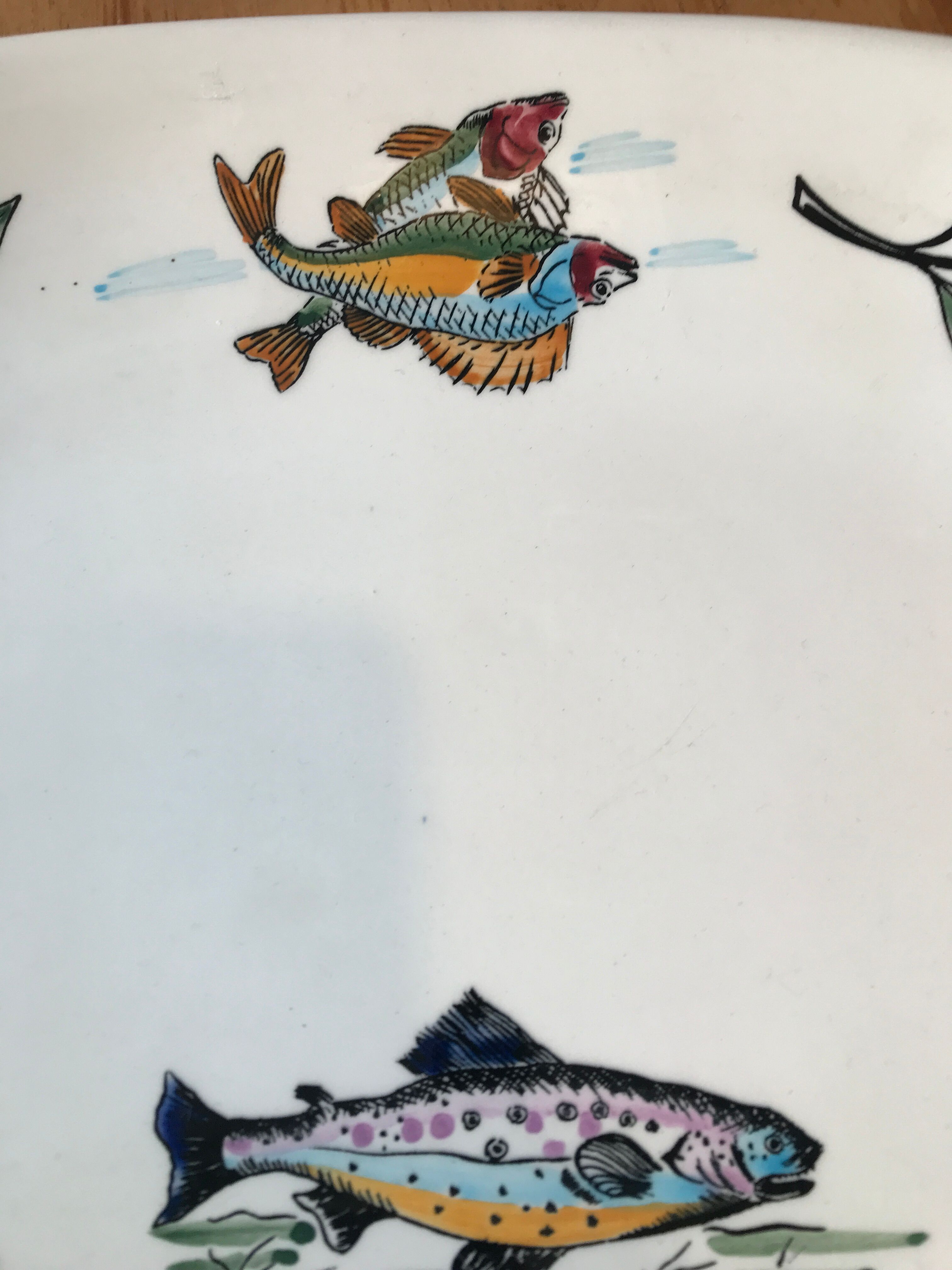 Fish dish from the Faience Factory of Gien