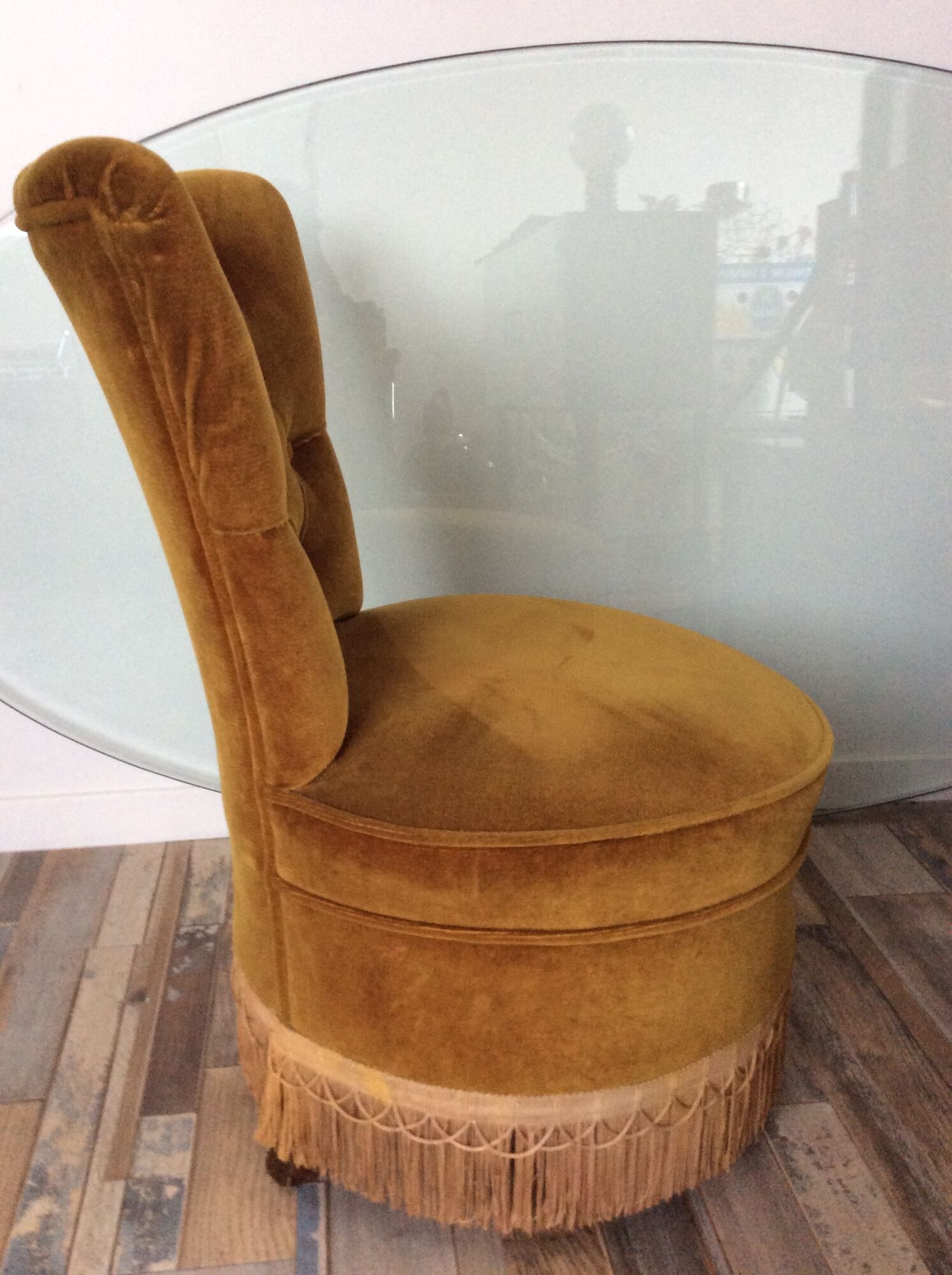 Toad armchair of the 60s and 70s in mustard yellow velvet
