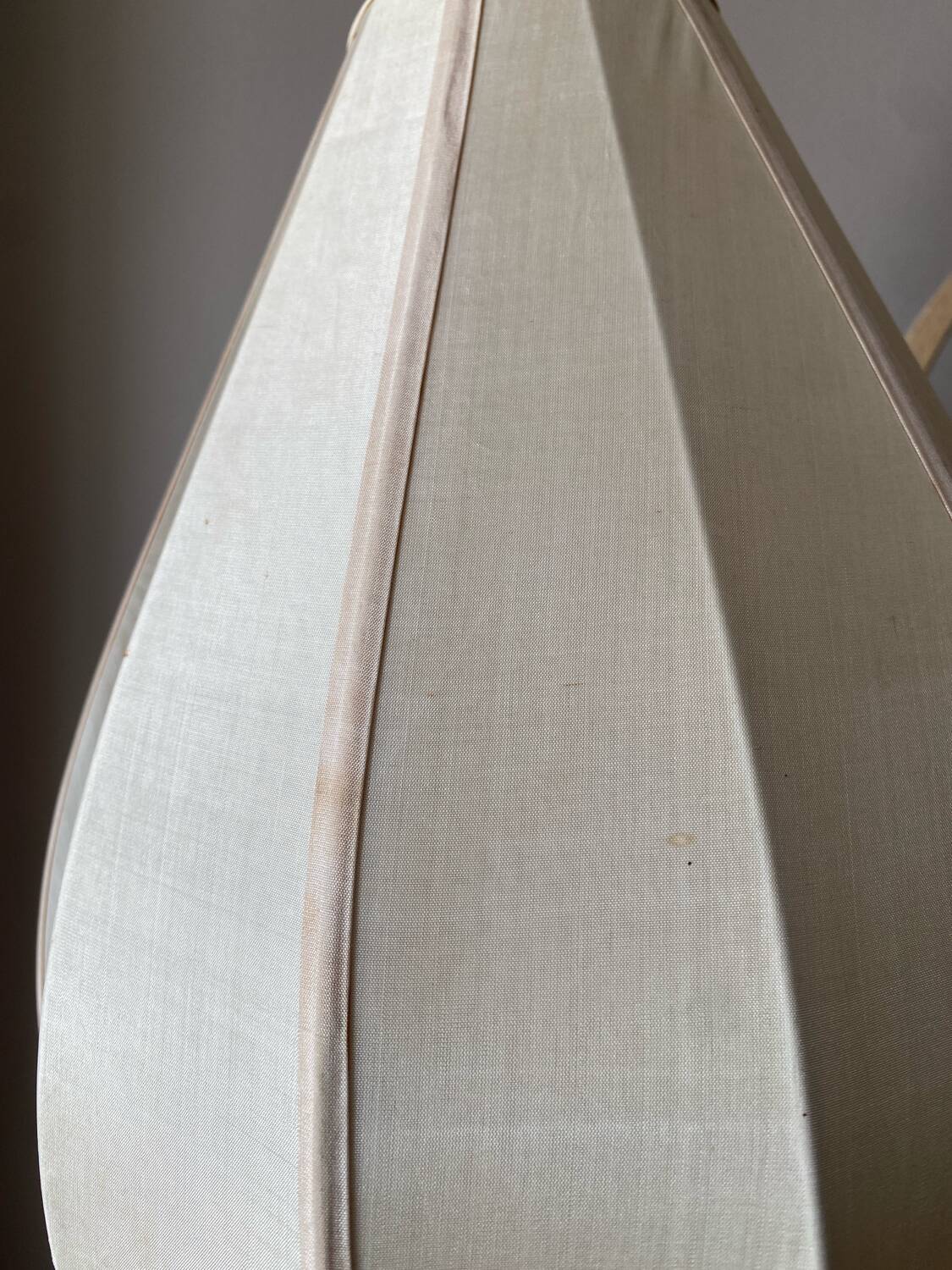 Paire de lampes lotus