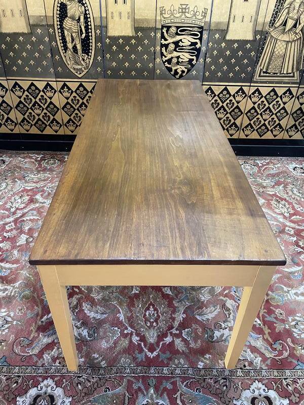 Table de ferme pieds fuseaux Doré - Or