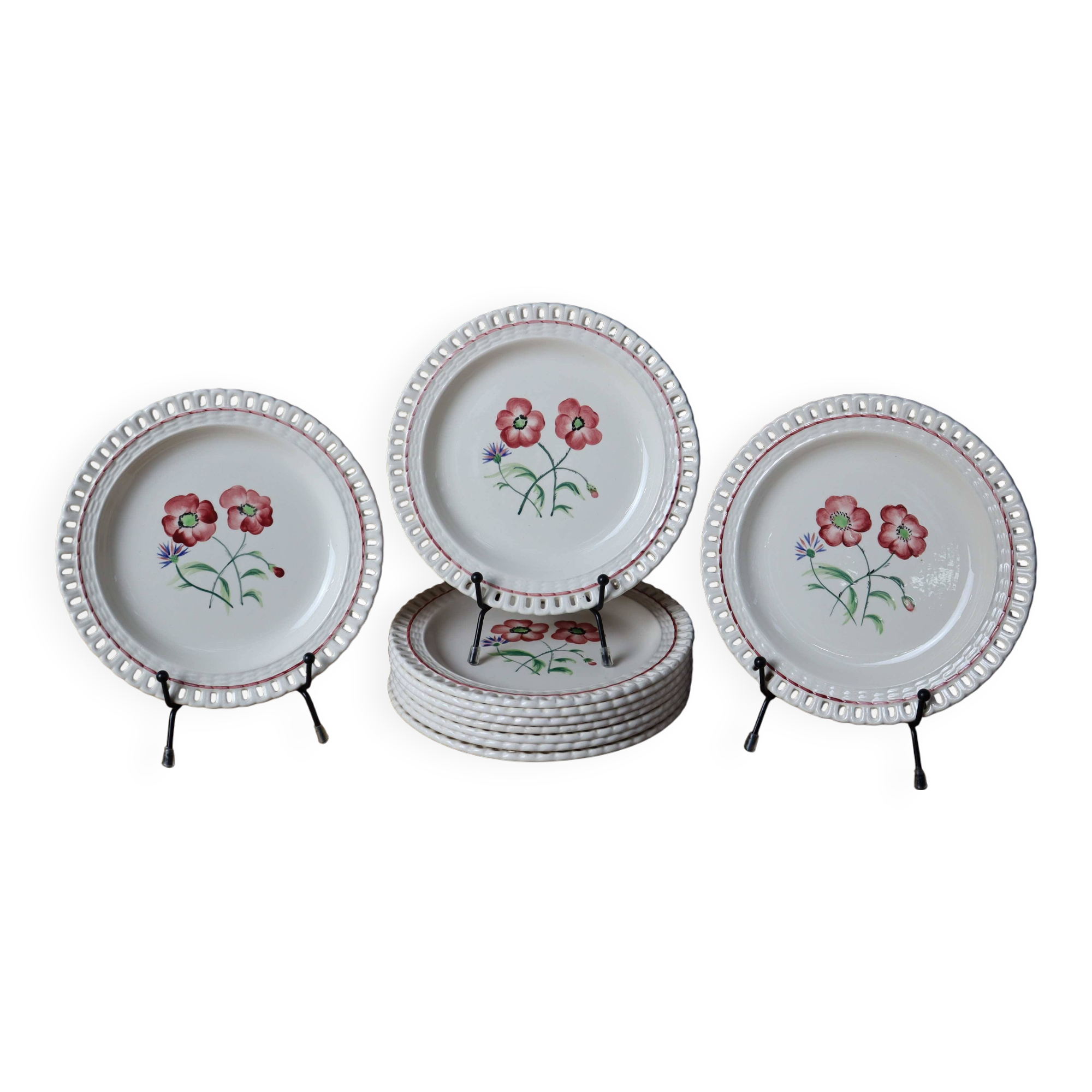 Set of 10 half-porcelain Lunéville dessert plates