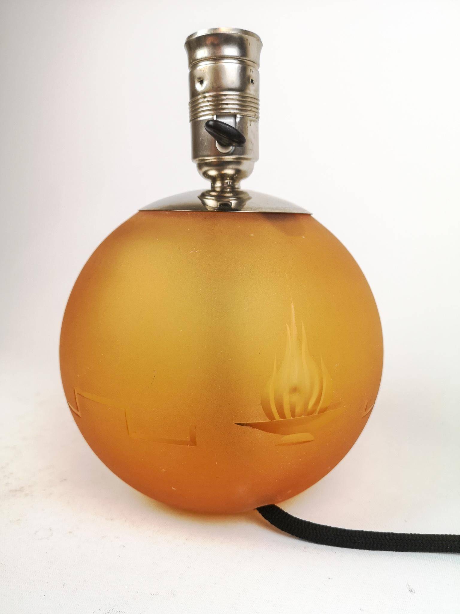 Art Deco table lamp in artistic glass and chrome, Sweden, 1930s