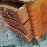 Commode ancienne en bois et marbre style Louis XV