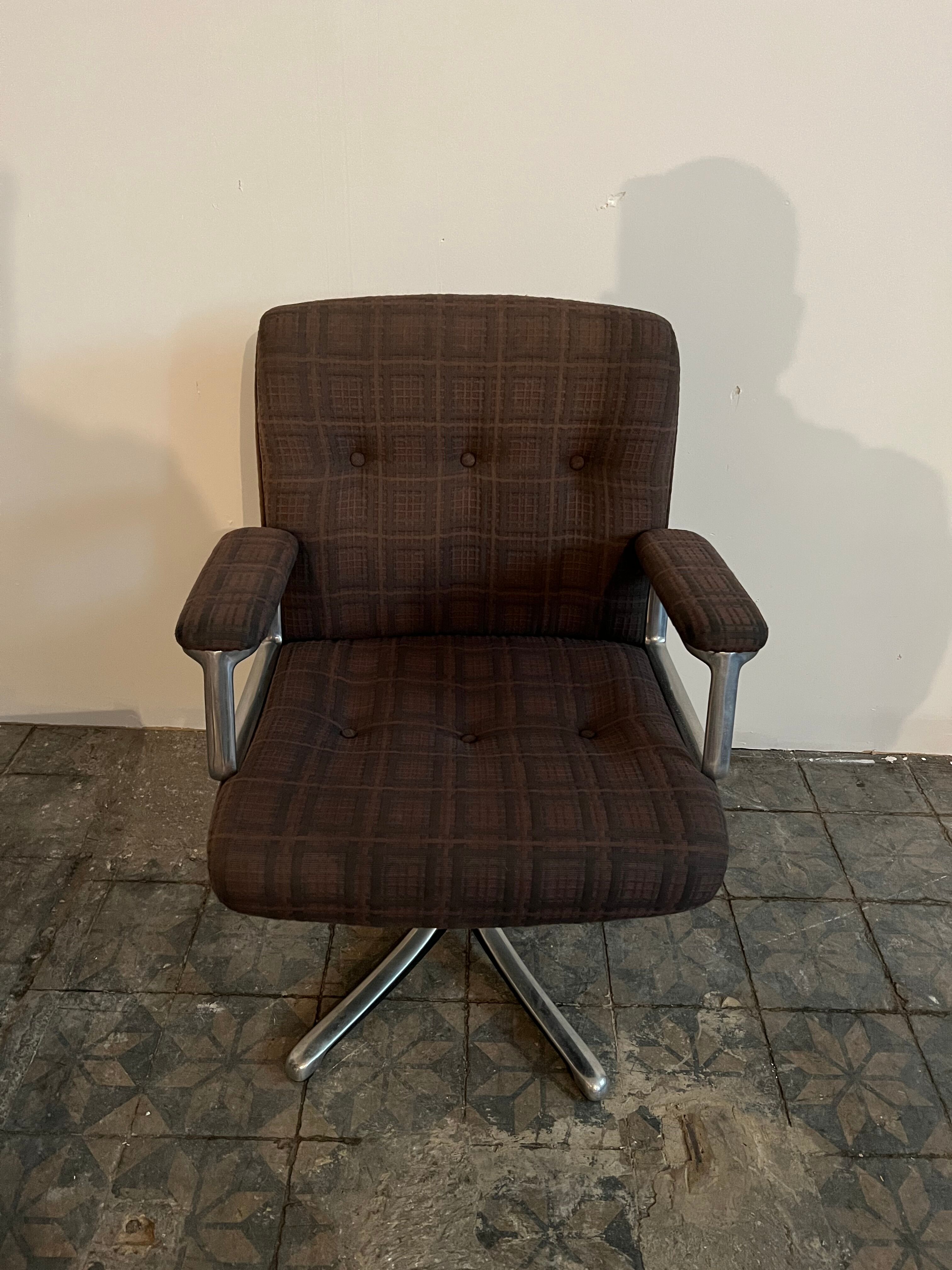 Tecno swivel office chair "p128", Osvaldo Borsani - 1960