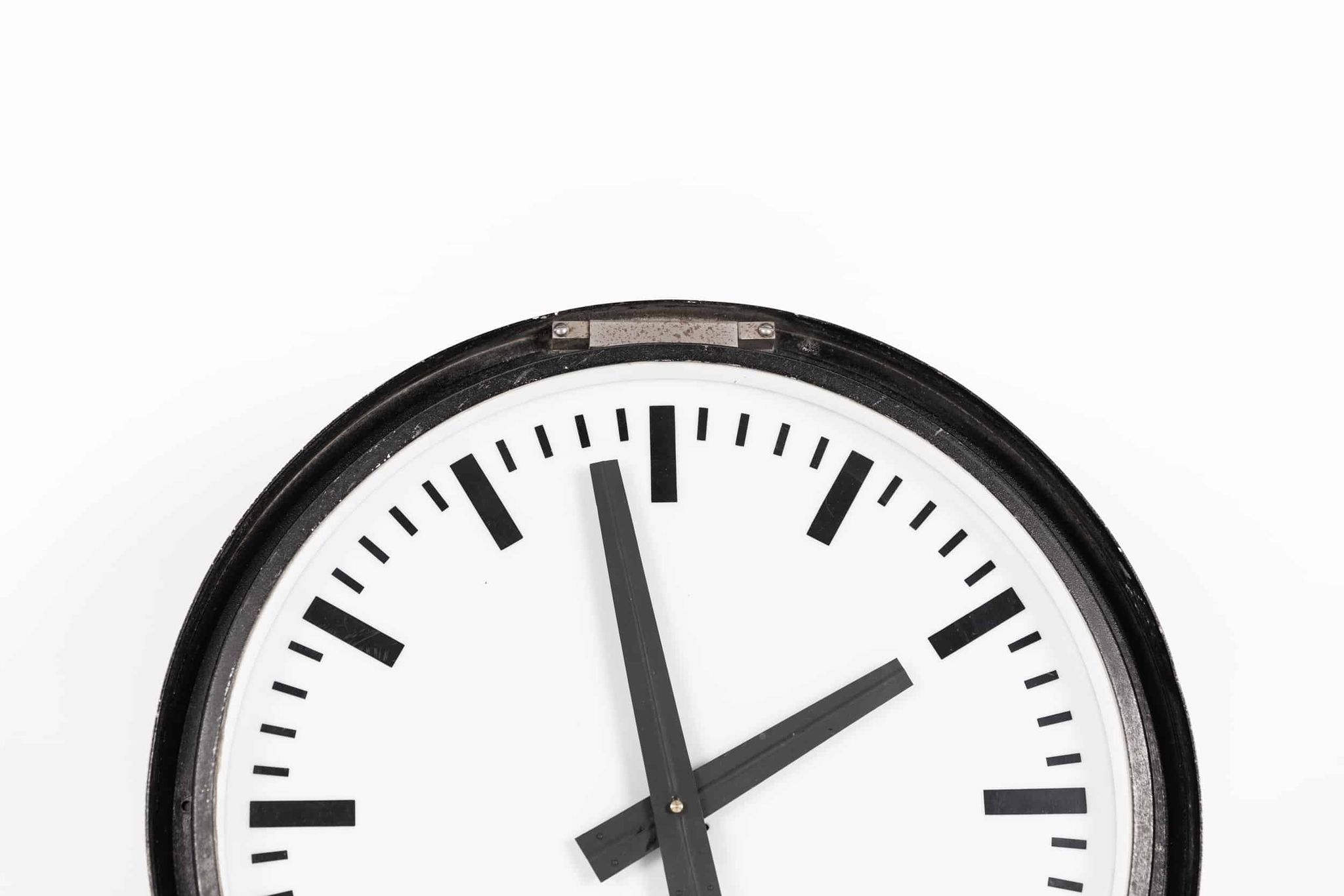 18" Illuminated Gents of Leicester Station Clock