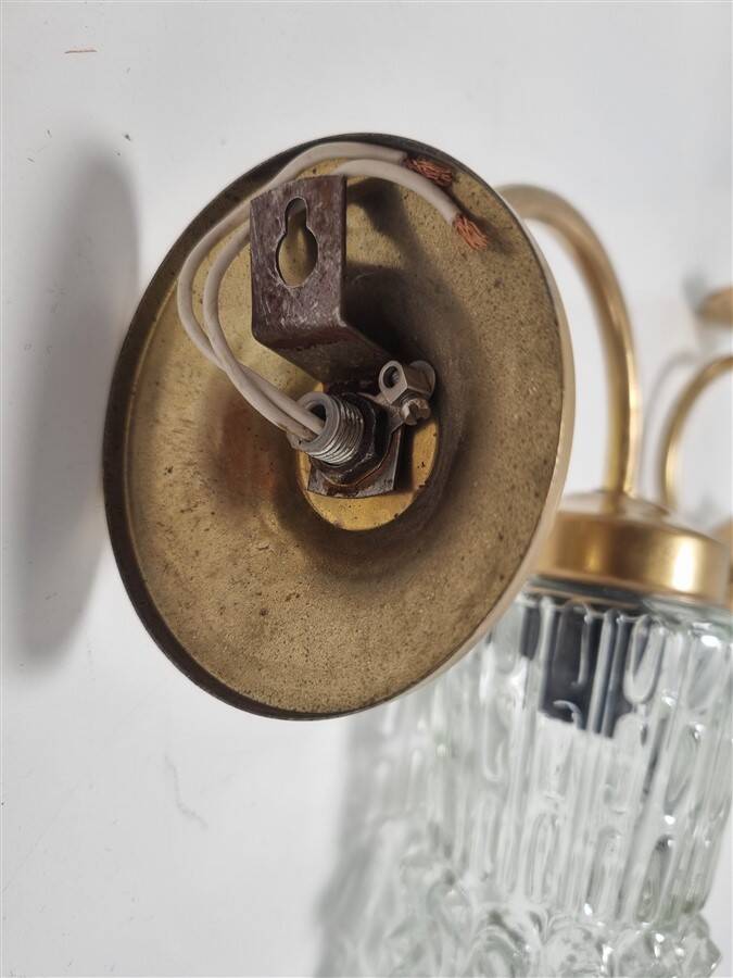 Pair of wall sconces