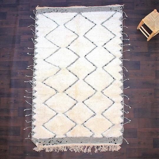 Berber carpet Beni Ouarain zigzag 160 X 255 cm