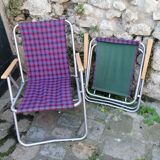 Duo of folding chairs 70s