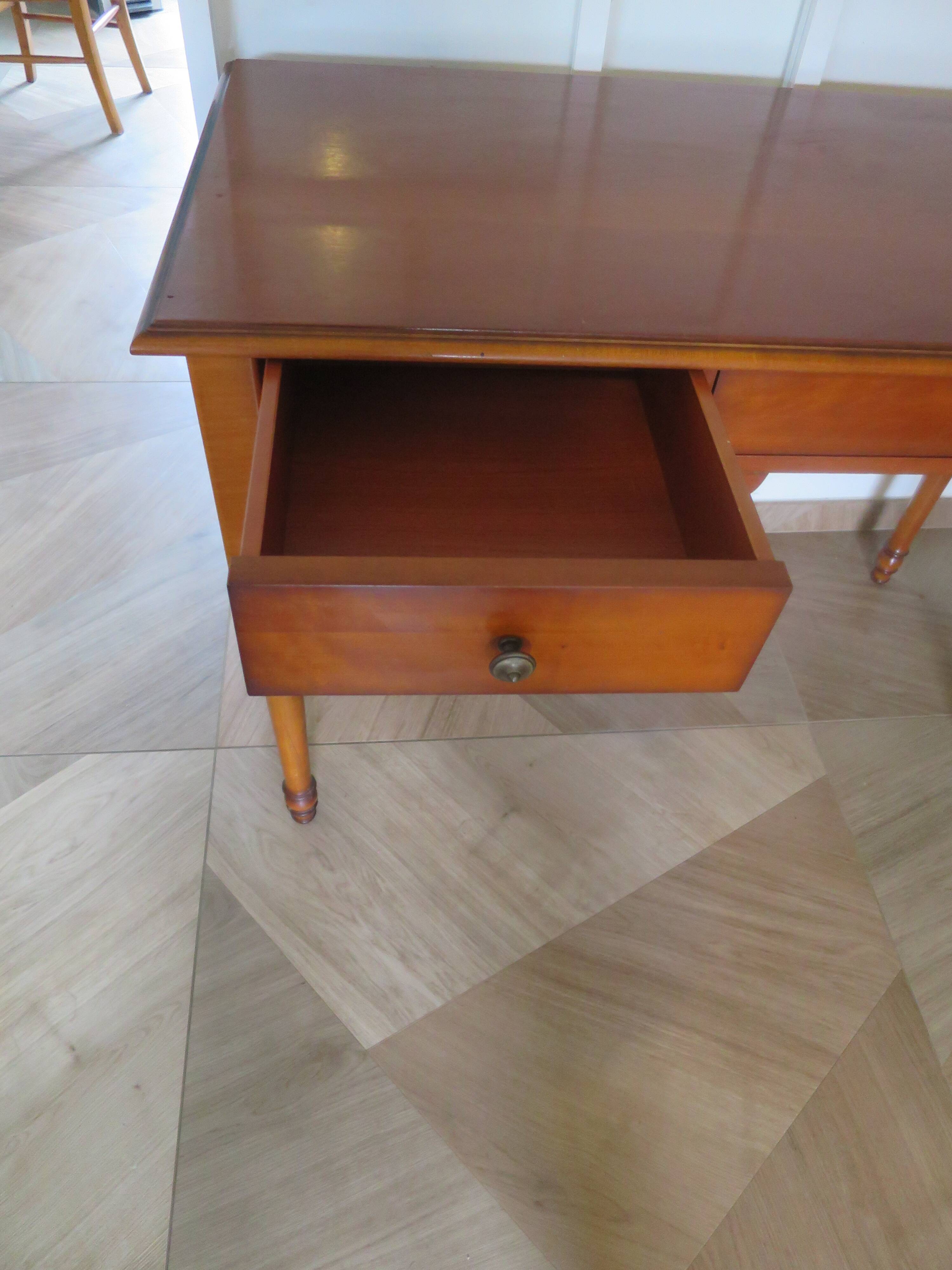 Small minister's desk - 3 drawers - cherry wood - Louis Philippe style