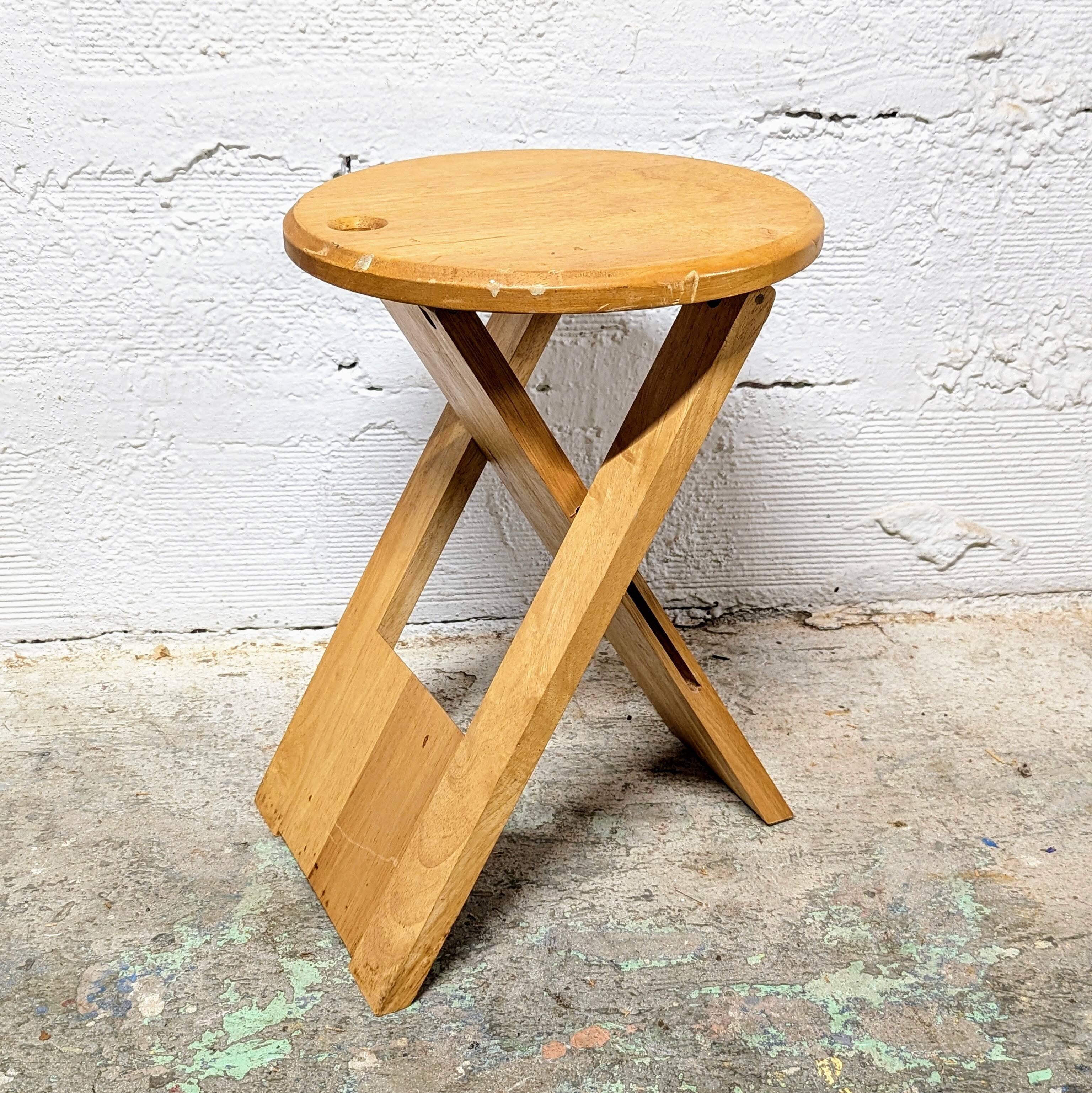 Folding beech stool