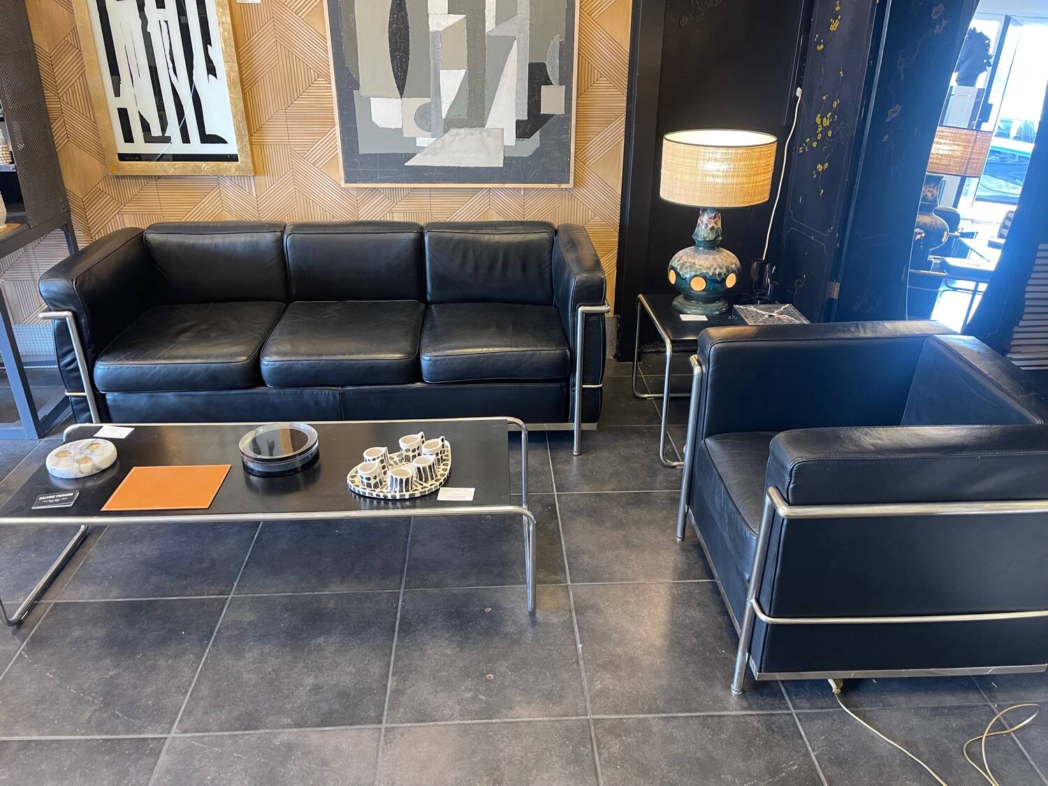 Lecorbusier LC3 sofa