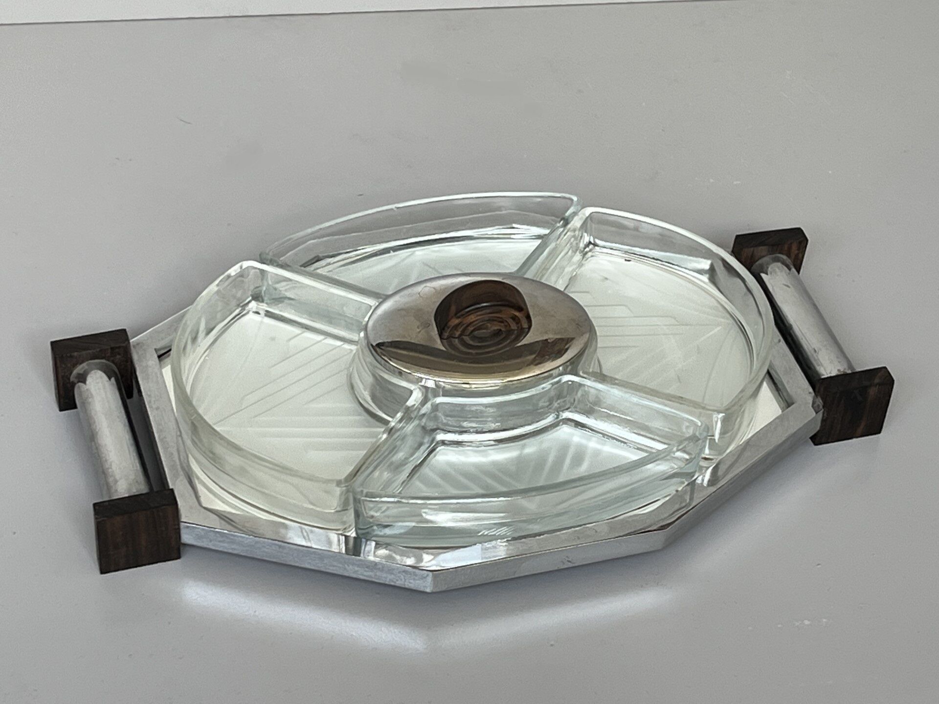 Art Deco presentation tray 1930