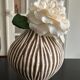 vase en céramique striée 1970