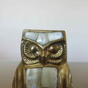 Owl, owl in golden brass and mother-of-pearl 70s