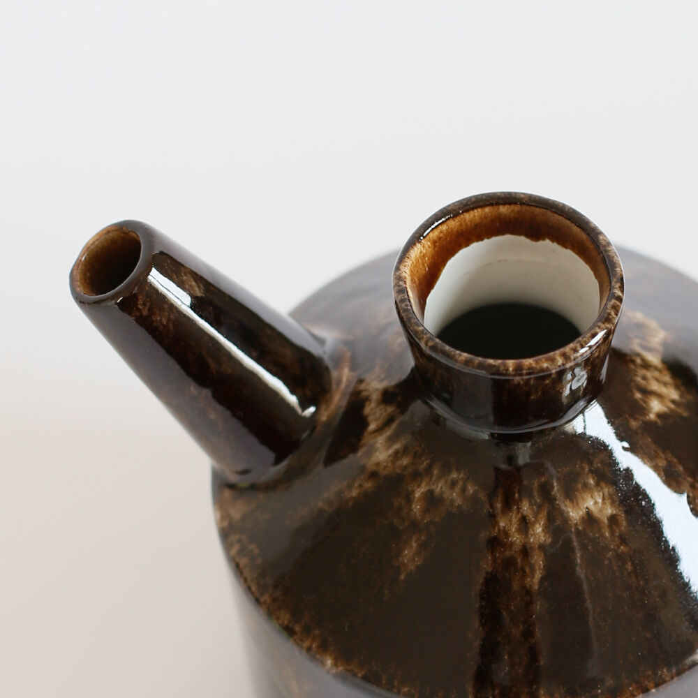Enamelled teapot