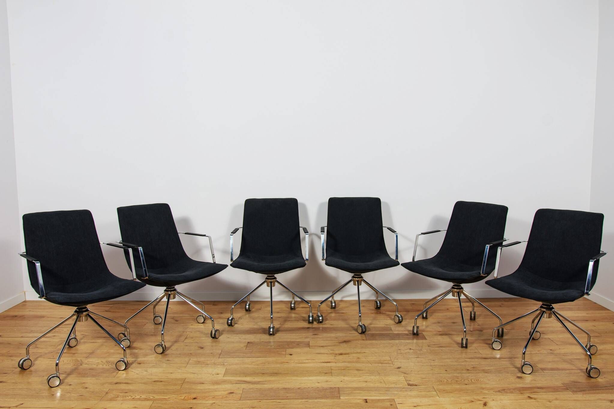 Mid-Century Conference Chairs "Comet" by Gunilla Allard for Lammhults, Sweden, 1990s, Set of 6