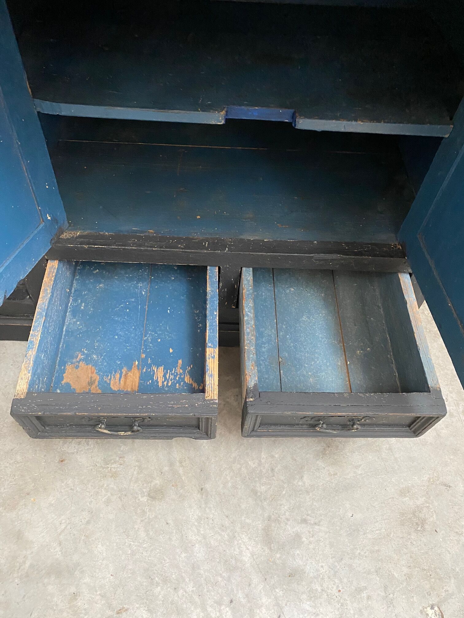 Low furniture early XXth