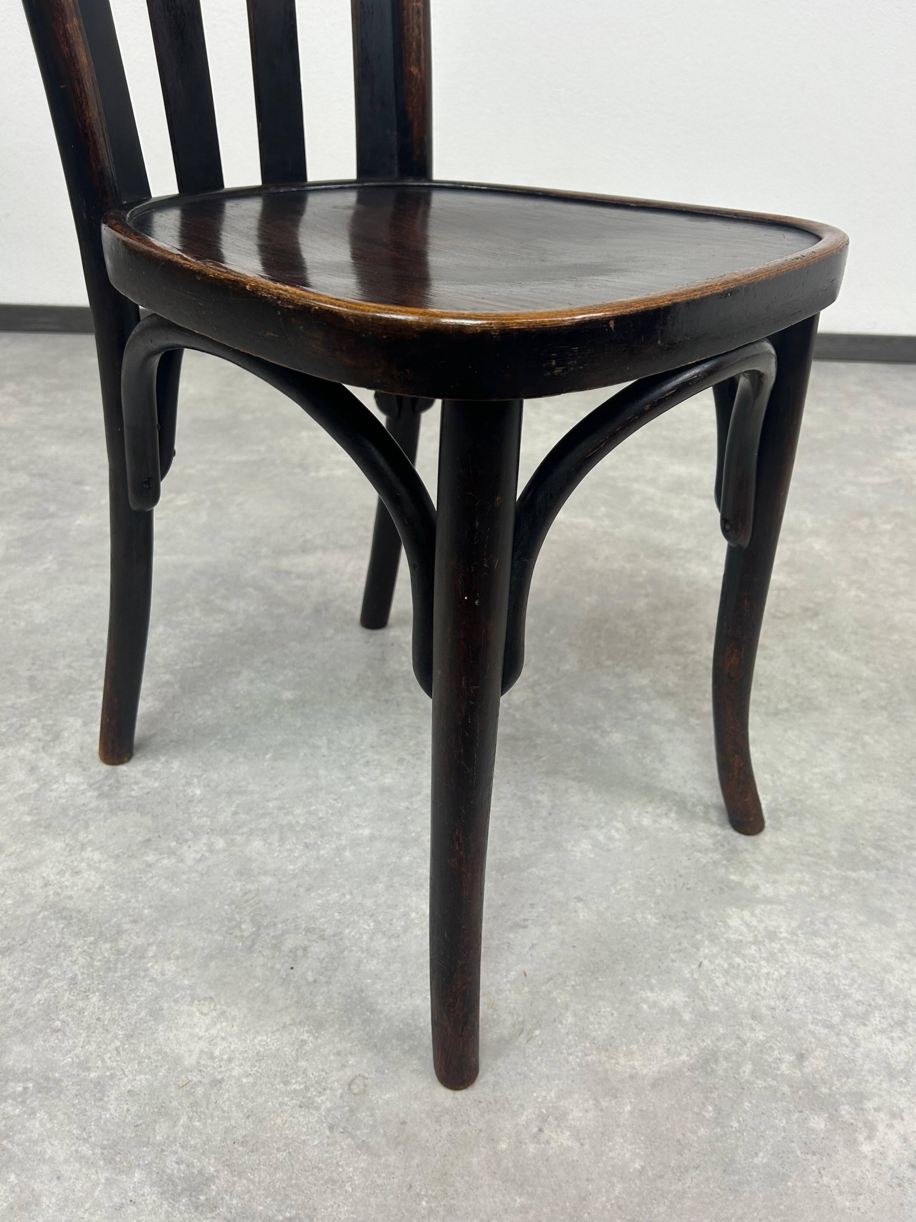 Dining chairs Secession No. 413 by Josef Hoffmann for Thonet