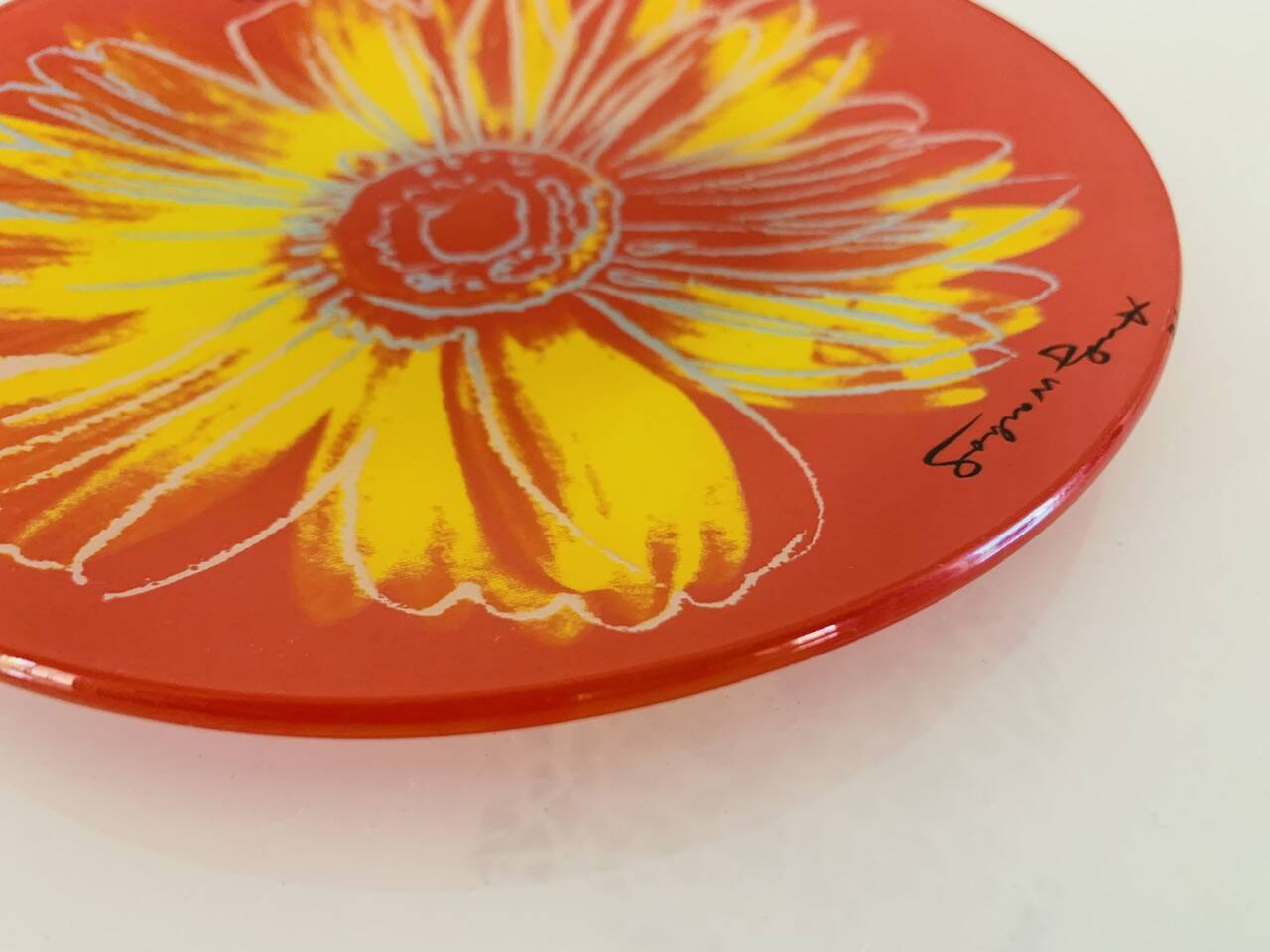 Daisy decorative plate by Andy Warhol, for Rosenthal, 1980s