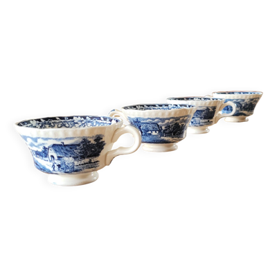 4 tasses anciennes Sté Céramique Maestricht Boerenhoeve bleues